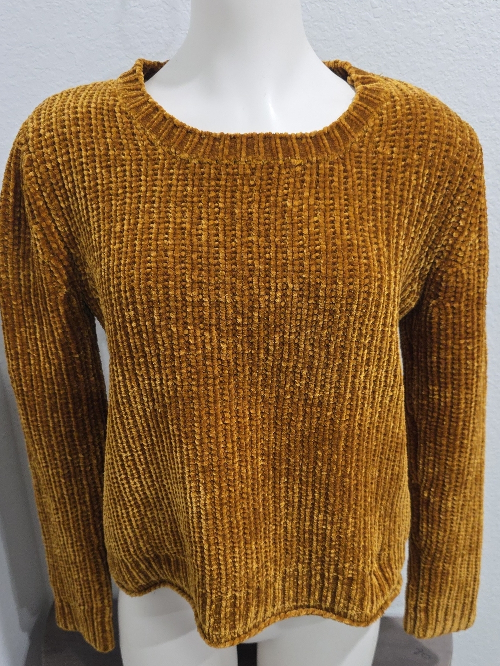 Yaqueline De Yong Cozy Chenille Crewneck Sweater